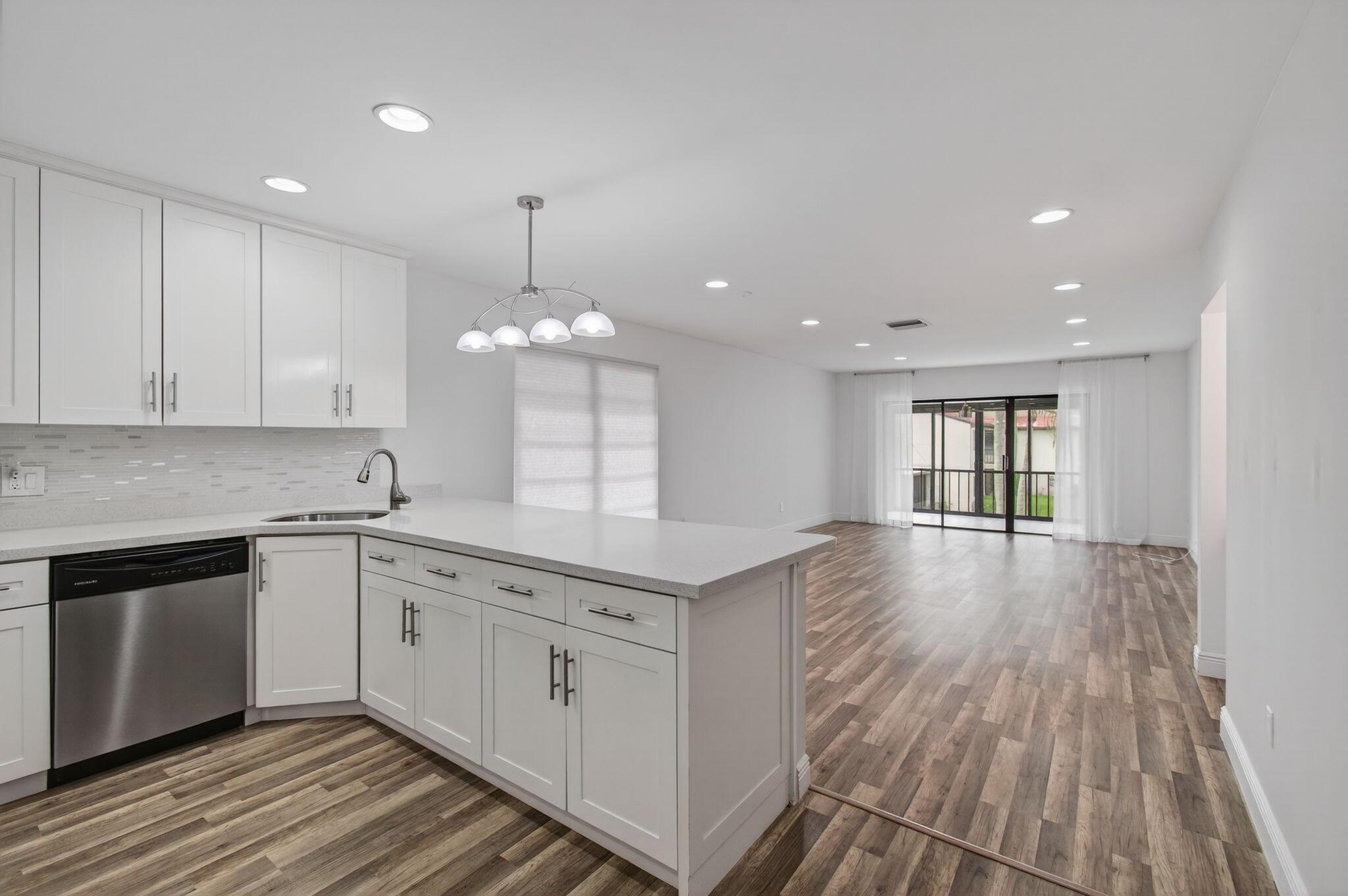 FAIRWAYS OF BOCA LAGO CON - Residential