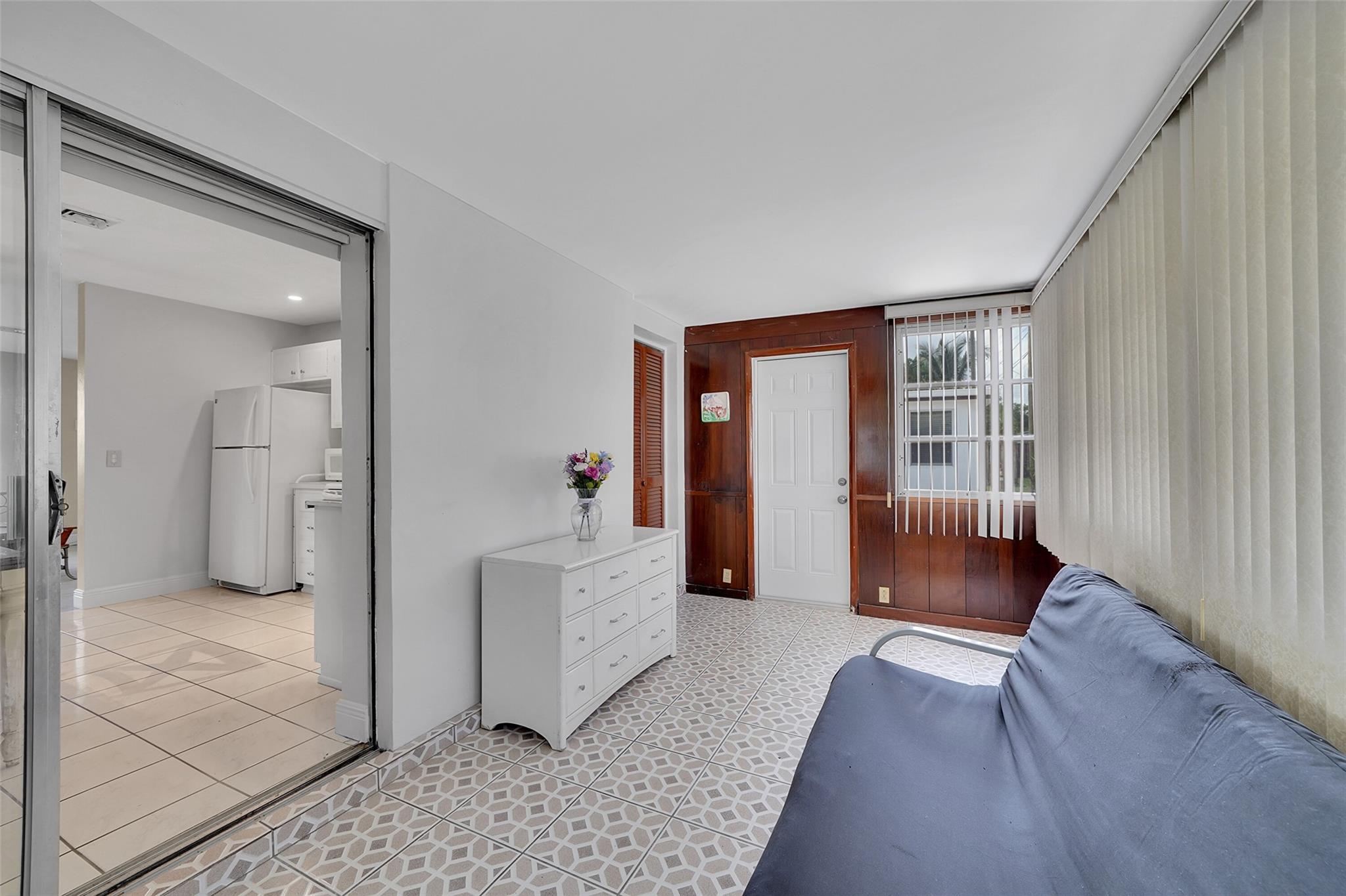Tamarac Lakes 58-40 B - Residential