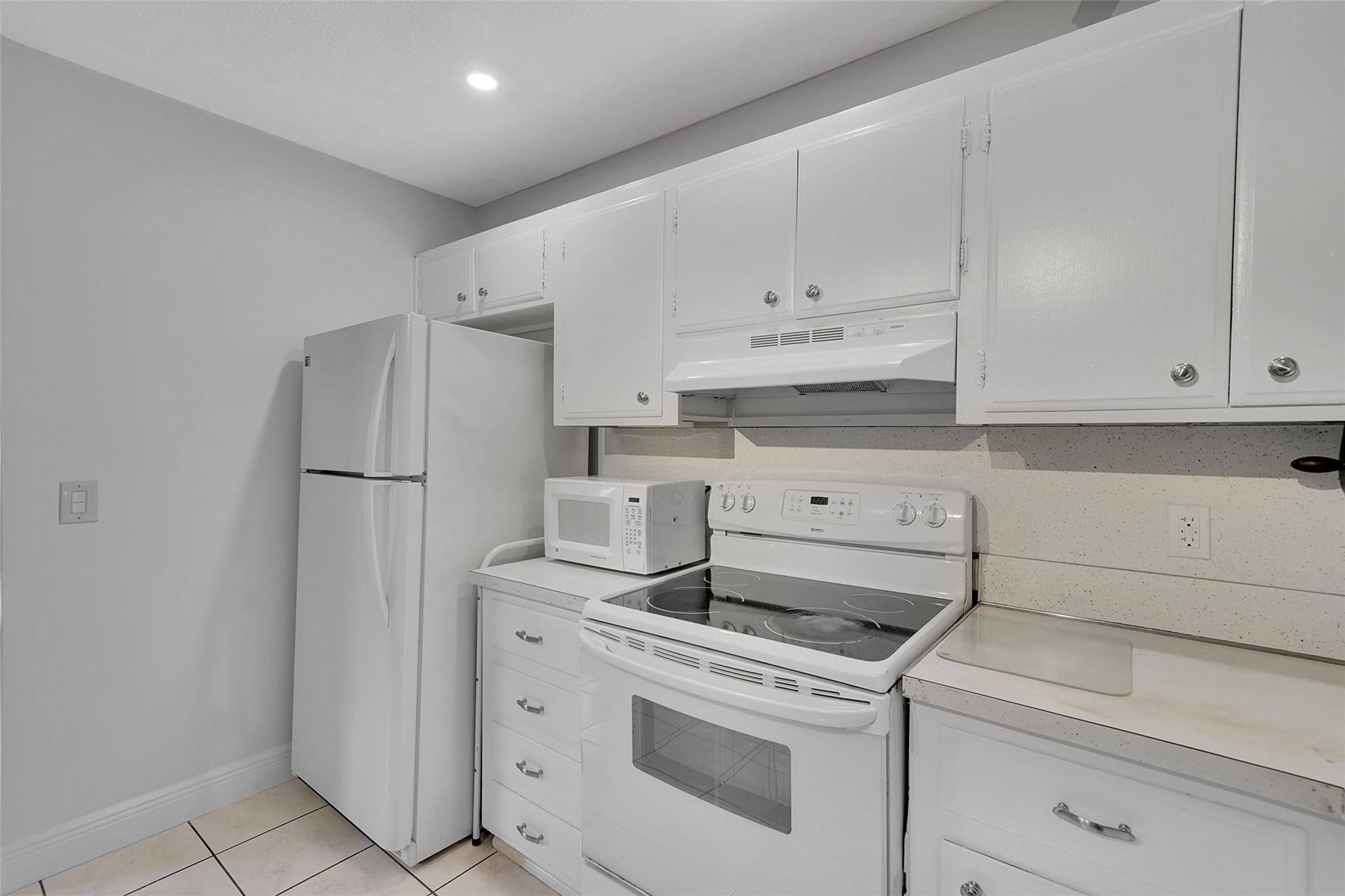 Tamarac Lakes 58-40 B - Residential