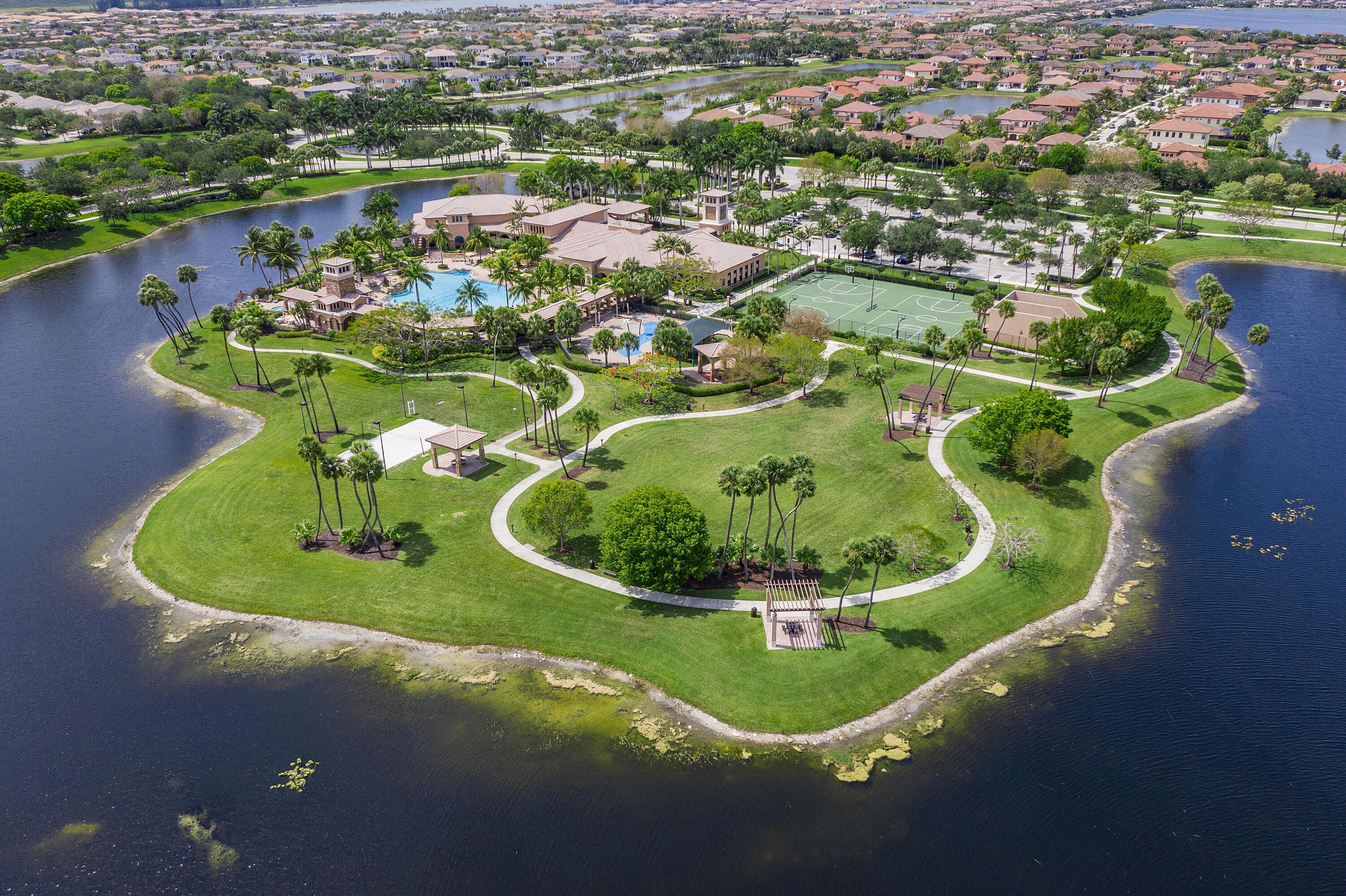 HERON BAY NORTH PLAT 4 - Residential