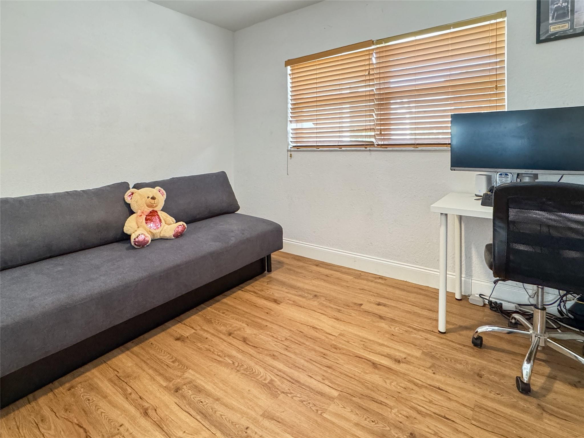 Lauderdale Manors Amd - Residential Lease