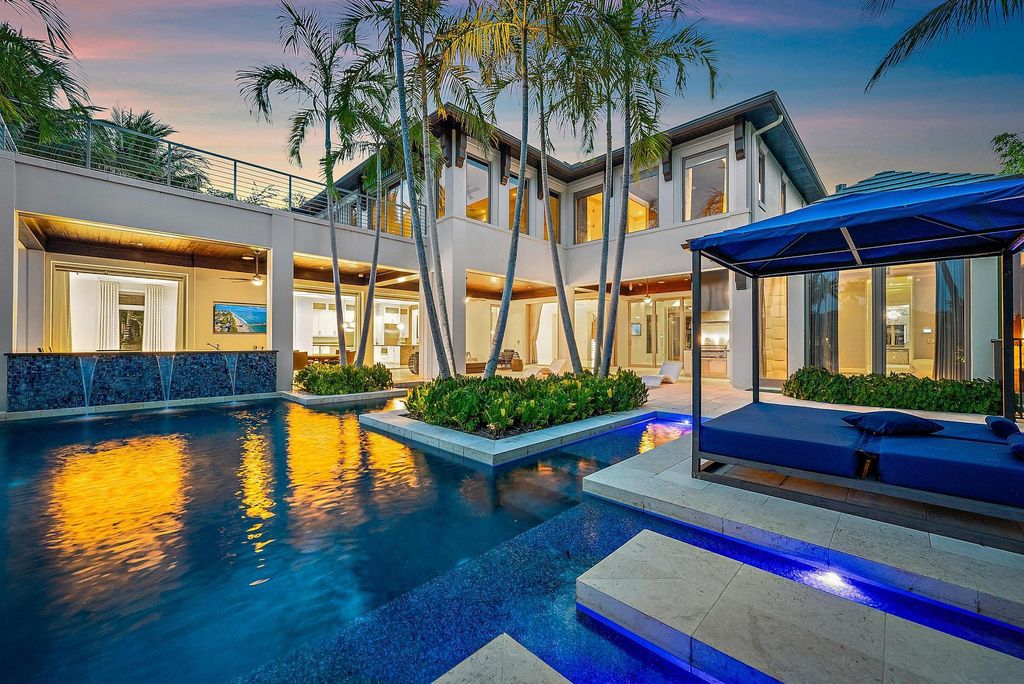 Photo of 177 Commodore Drive, Jupiter, FL 33477 (MLS # R11059970)