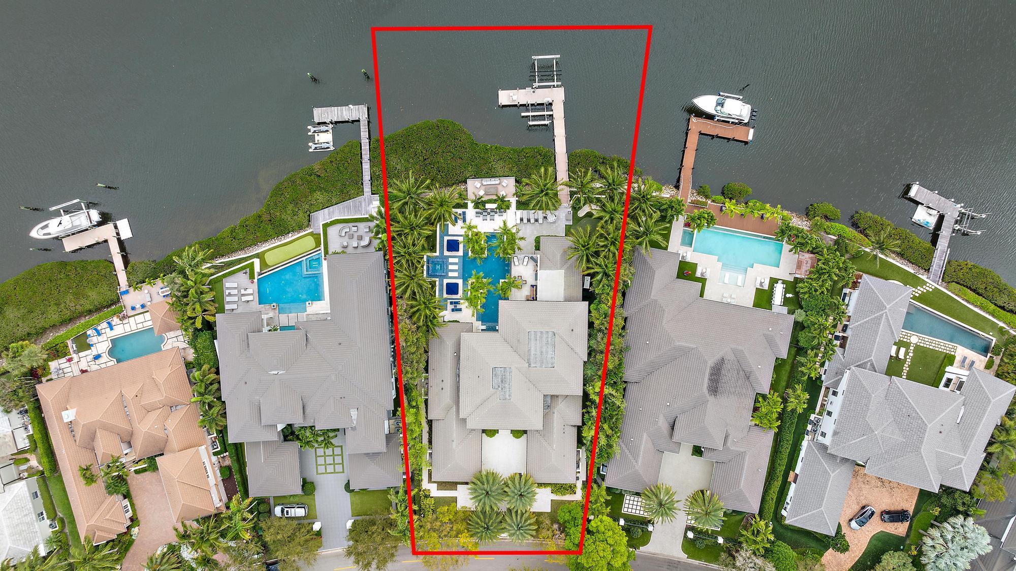 ADMIRALS COVE - Residential