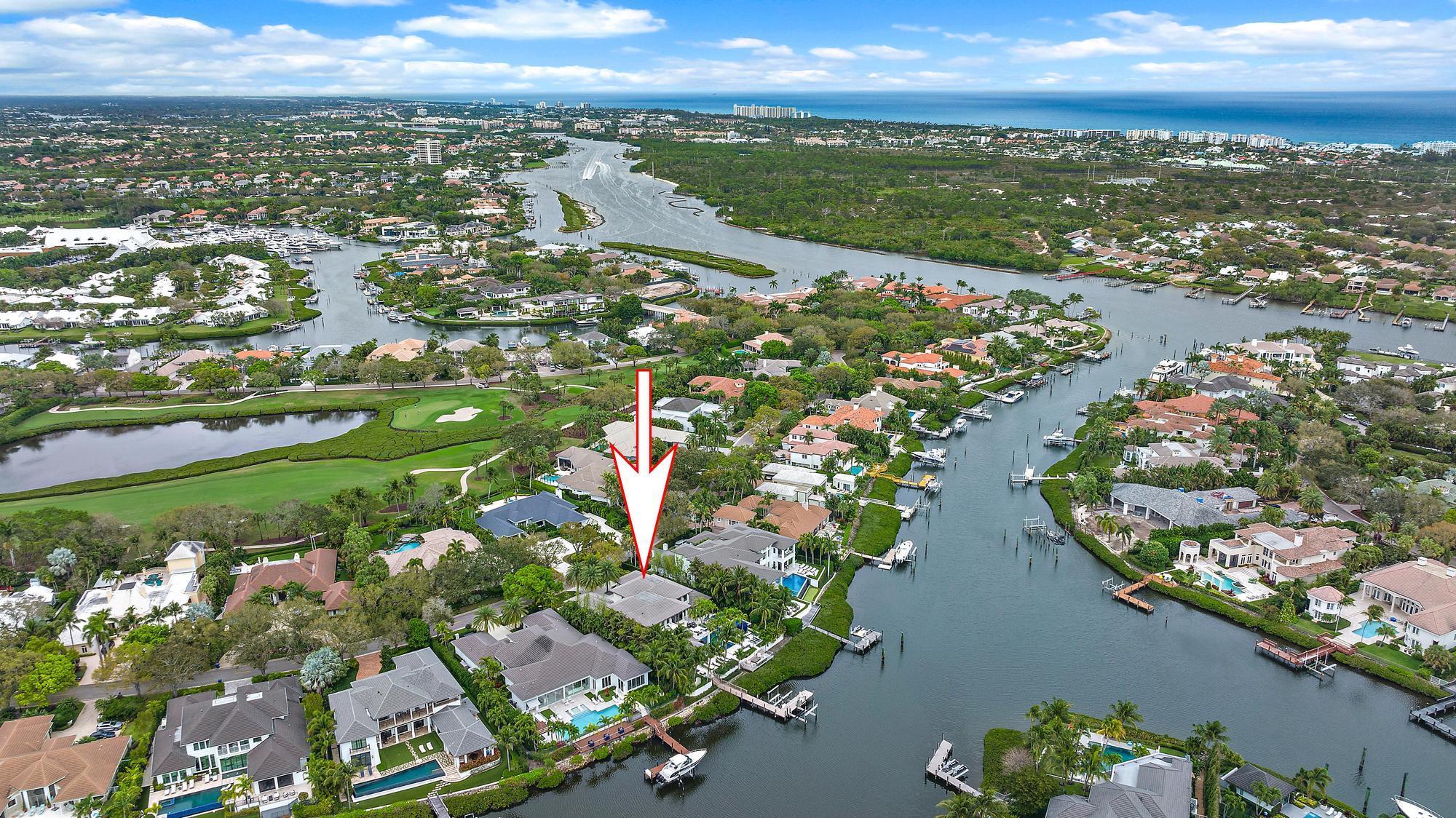 ADMIRALS COVE - Residential