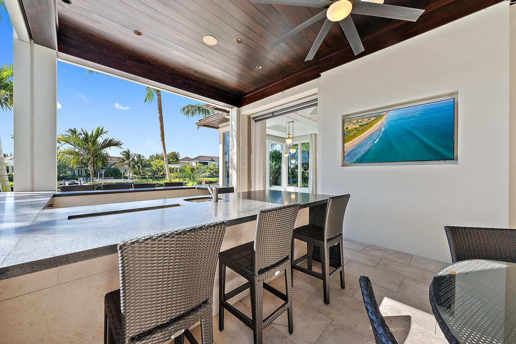 ADMIRALS COVE - Residential