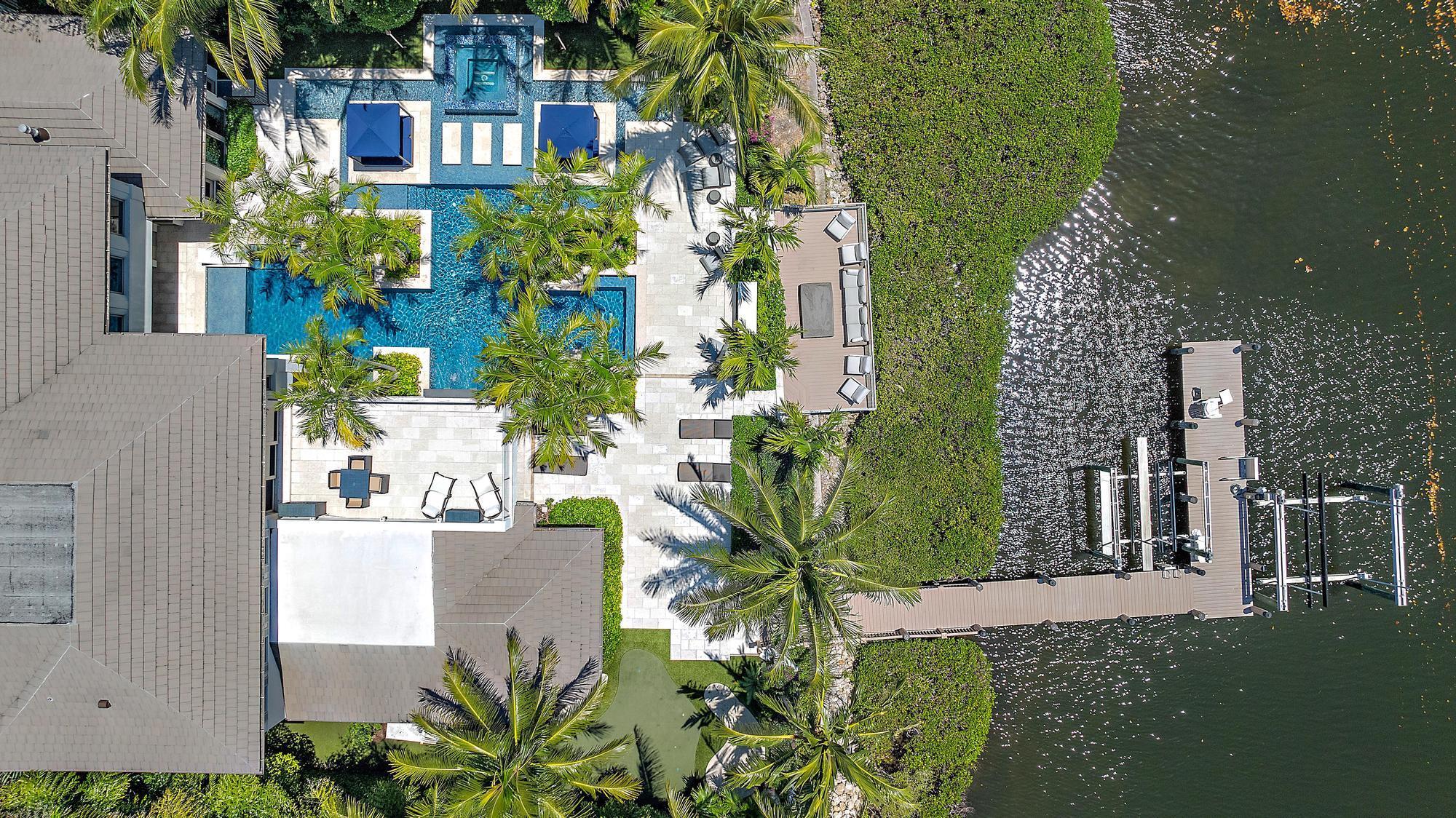 ADMIRALS COVE - Residential