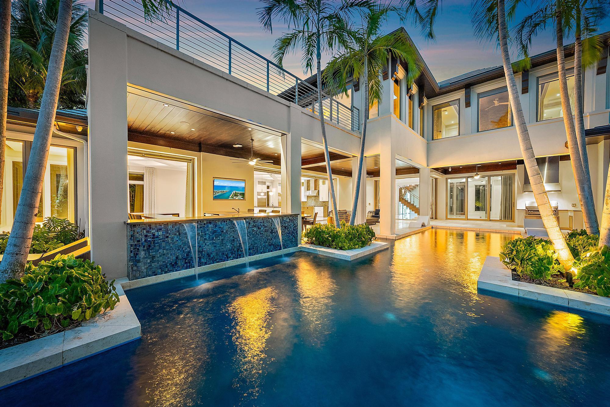 177 Commodore Drive