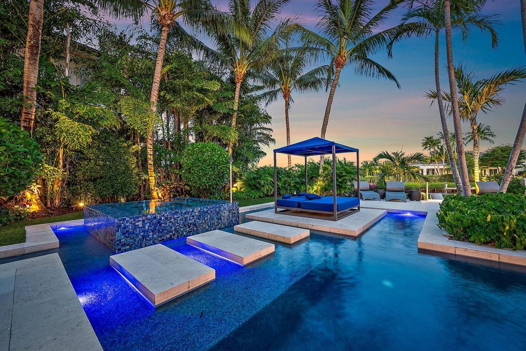 Photo of 177 Commodore Drive, Jupiter, FL 33477 (MLS # R11059970)