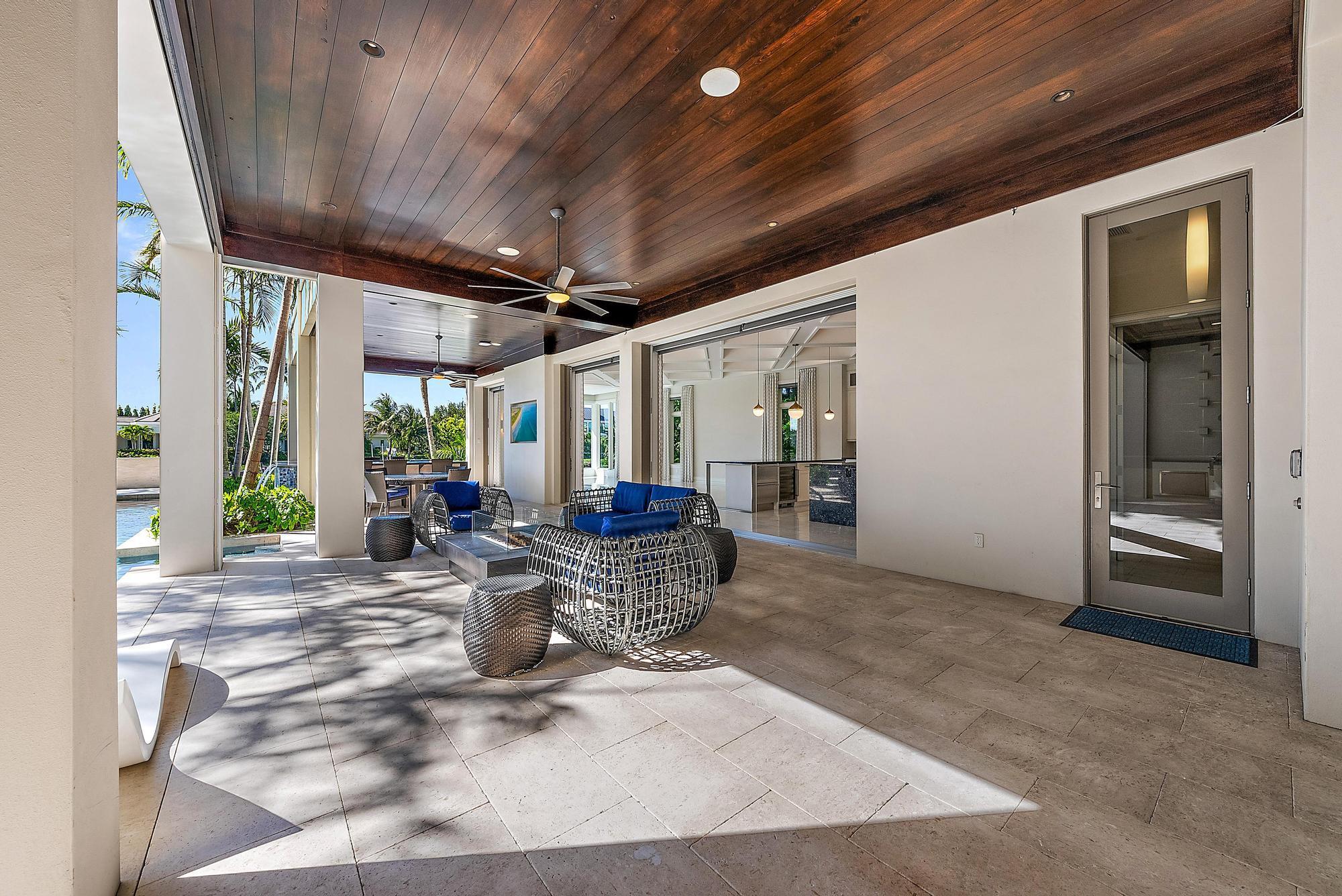 ADMIRALS COVE - Residential