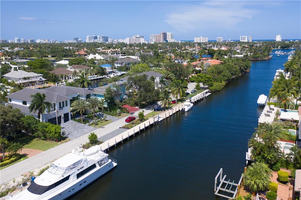 Rio Vista Isles - Residential