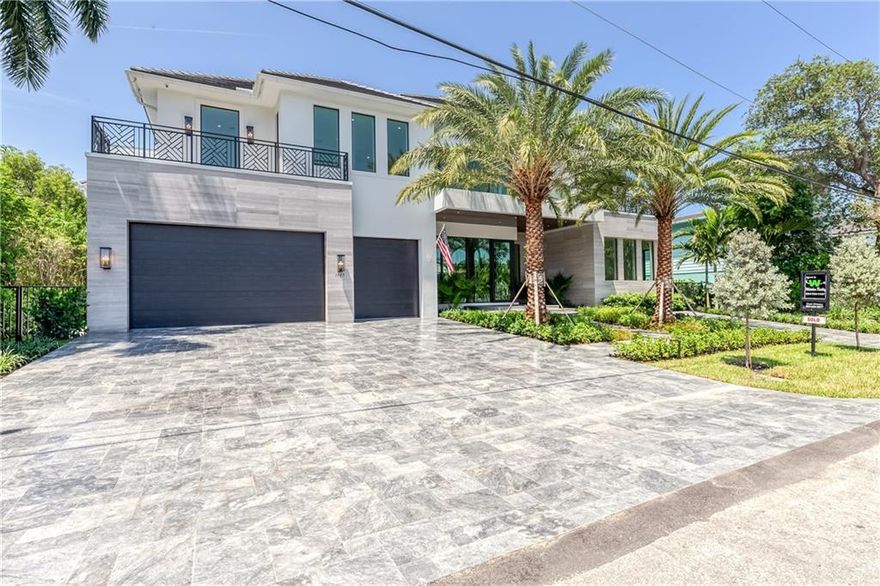 Gulf Building does it again! This beautiful Randall Stofft British West Indies design is a show stopper. Giving the buyer an opportunity with permit to have 200ft of dockage. Boasting 5 bedrooms, 5 baths, 2.5 half baths, 3 car air conditioned garage, outdoor kitchenette, lap pool, hot tub, his and hers master bathrooms, and oversized walk-on-closets and elevator. A 3rd floor media/playroom is great for kids! Please call listing agent with any details.