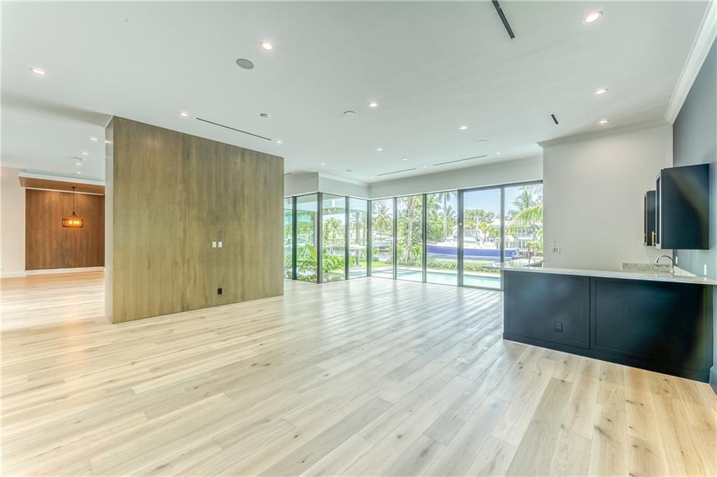 Rio Vista Isles - Residential