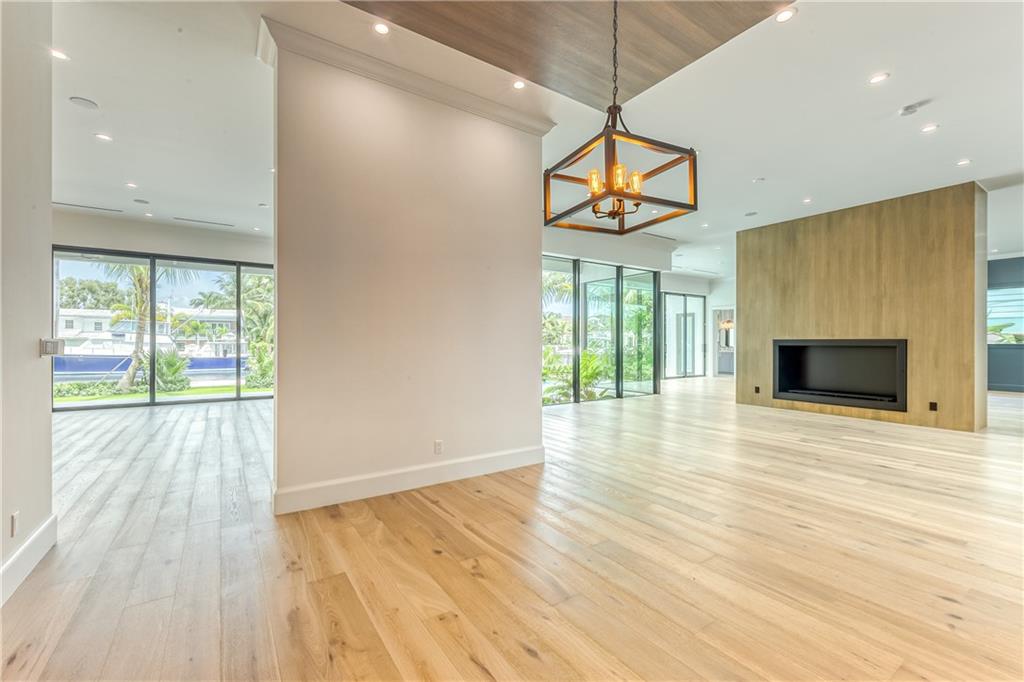 Rio Vista Isles - Residential