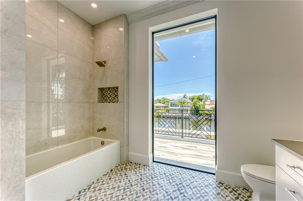 Rio Vista Isles - Residential