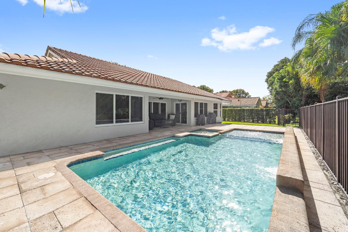 Coutry Isles - Residential