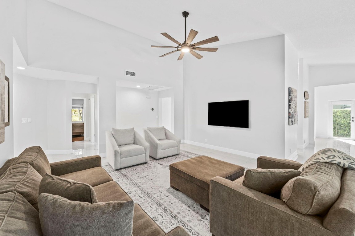 Coutry Isles - Residential