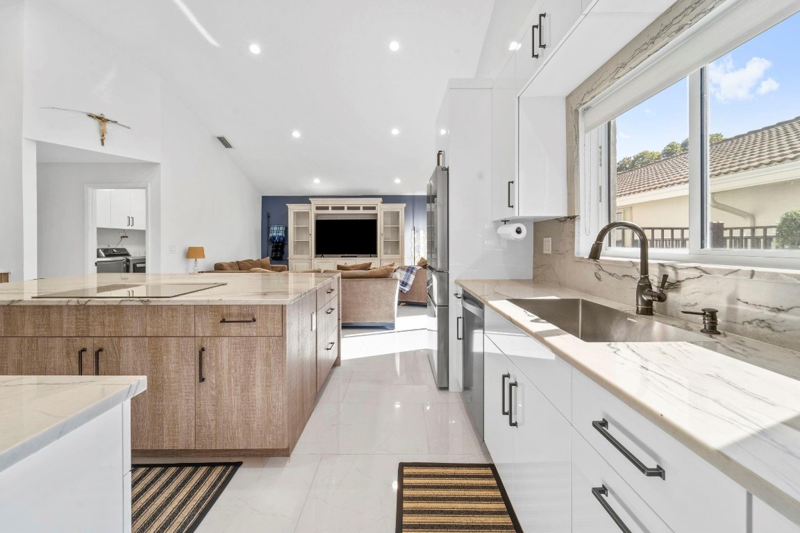 Coutry Isles - Residential