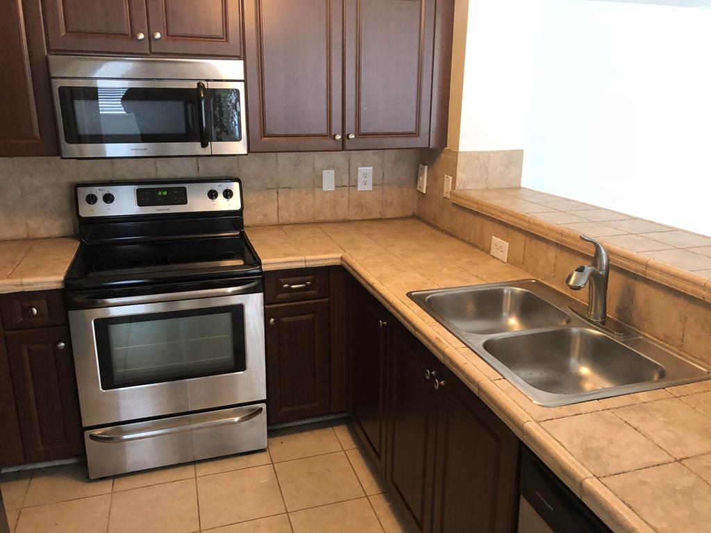 Milano Condo - Residential Lease