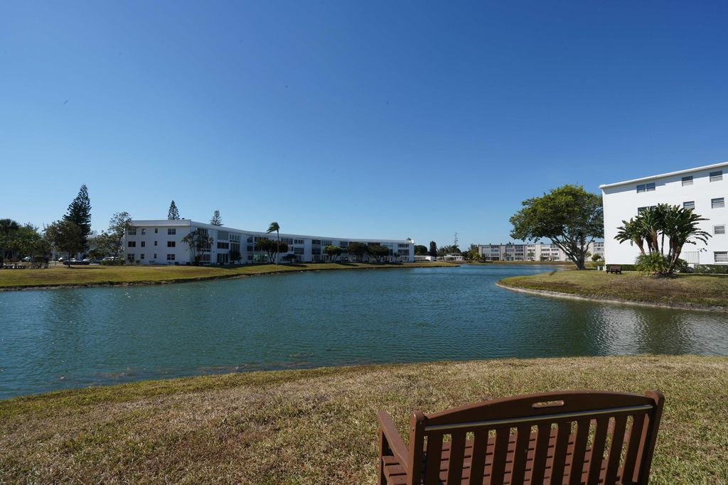 Photo of 226 Wellington G #G, West Palm Beach, FL 33417 (MLS # R11160736)