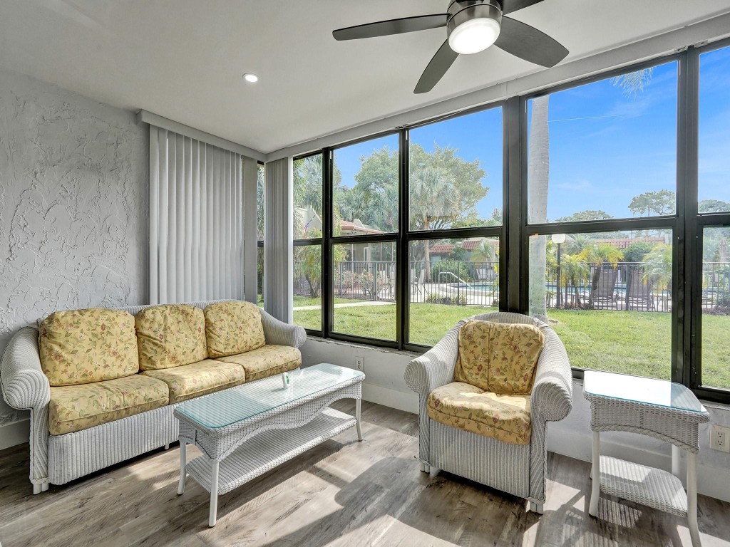 Vizcaya Garden Villas - Residential