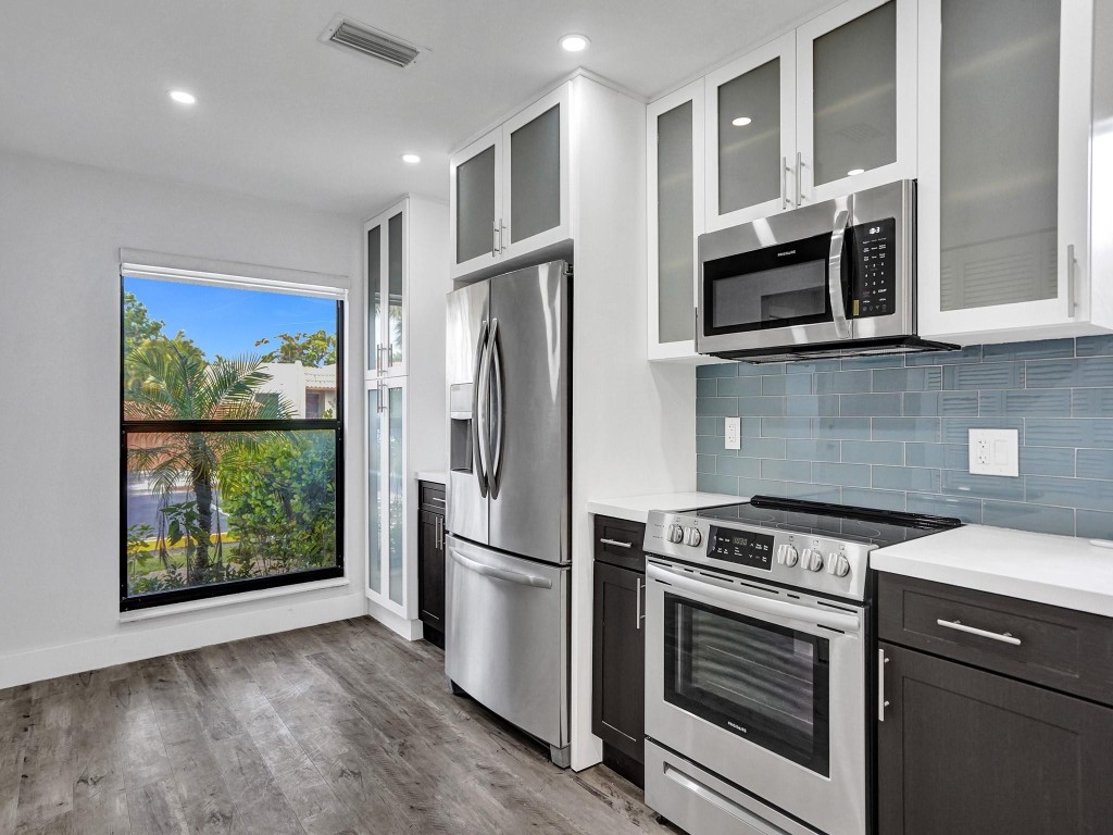 Vizcaya Garden Villas - Residential