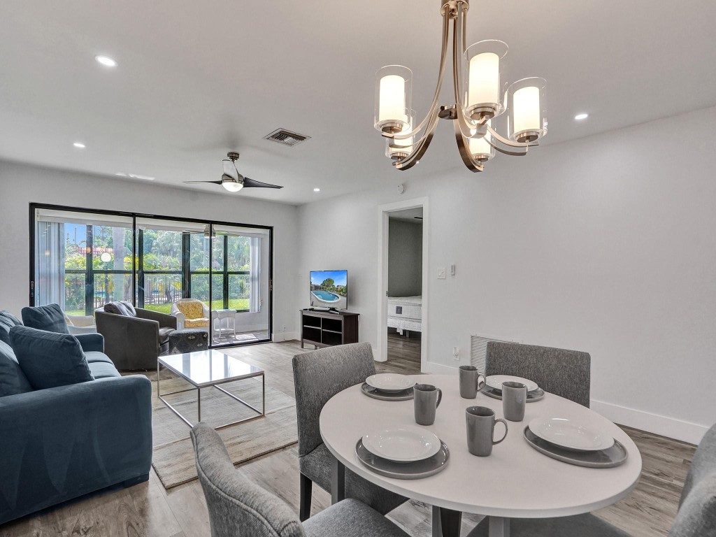 Vizcaya Garden Villas - Residential