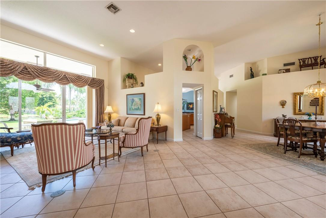 Westridge II 151-17 B - Residential