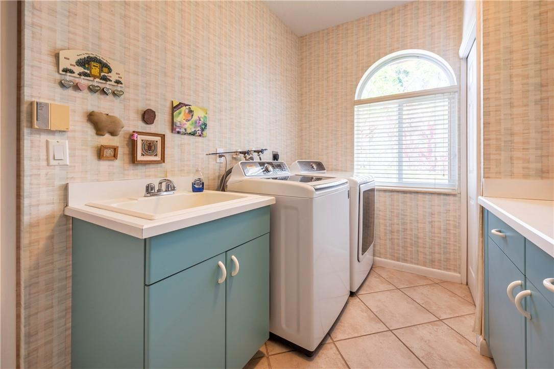 Westridge II 151-17 B - Residential