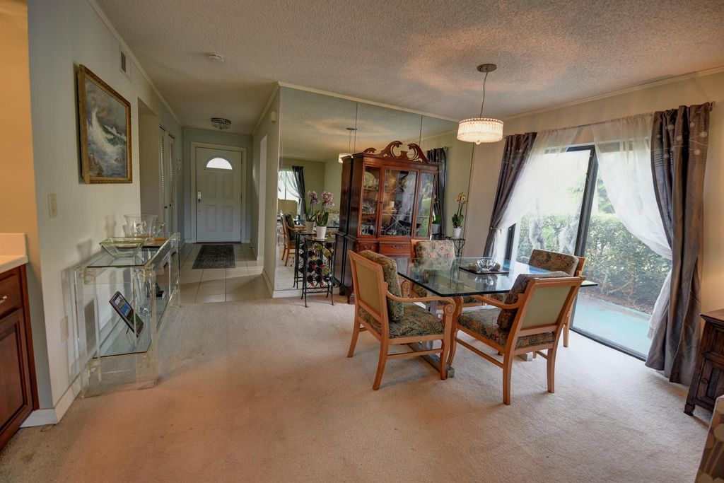 Photo of 5 Stratford Drive #5a, Boynton Beach, FL 33436 (MLS # R11051519)