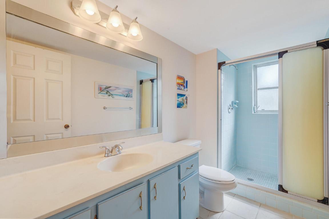 PALM LAKES CONDO - Residential