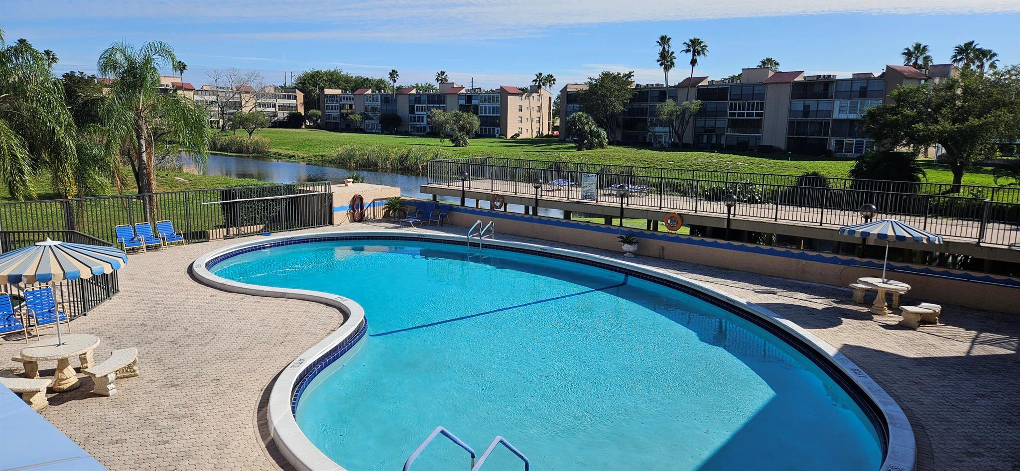 PALM LAKES CONDO - Residential