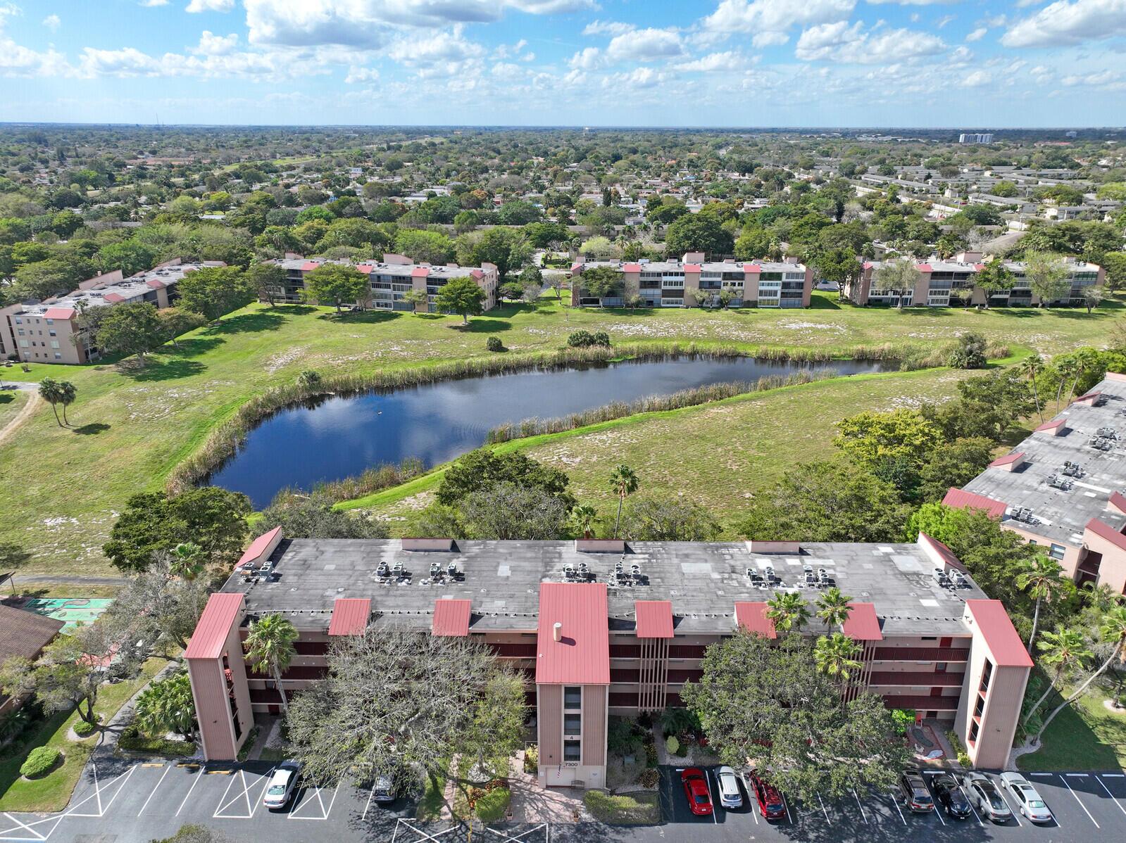 PALM LAKES CONDO - Residential