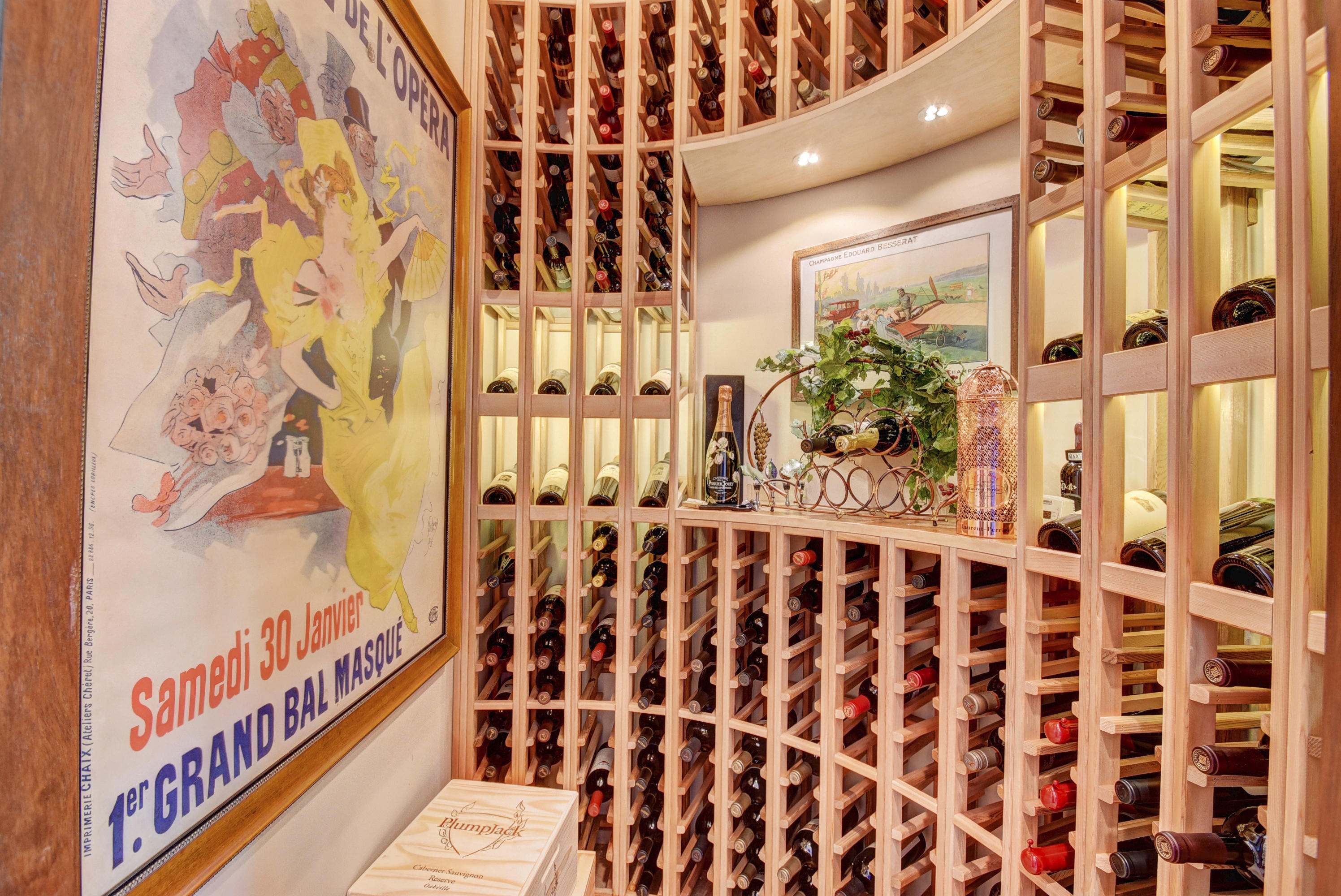 VENETIAN ISLES - Residential