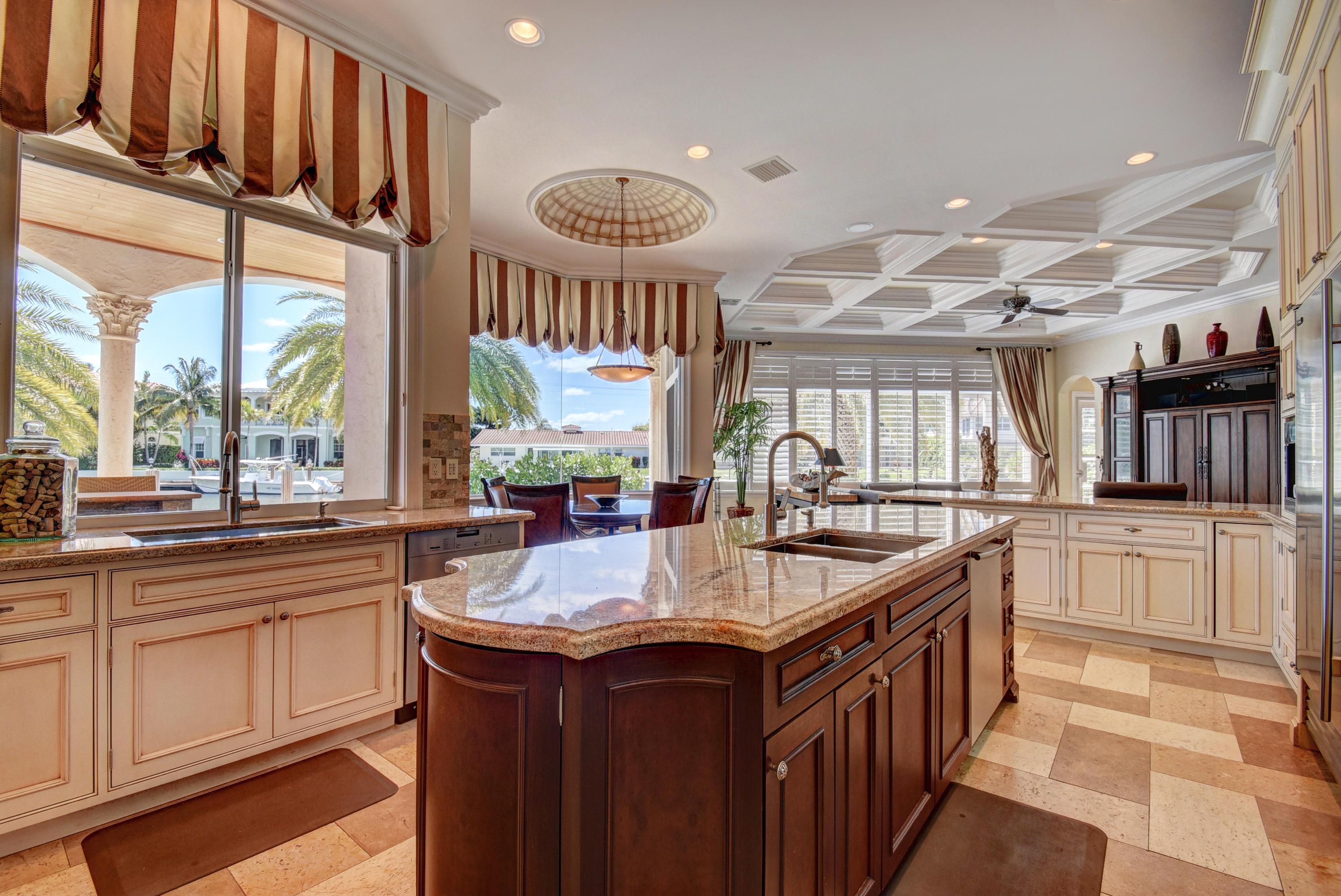 VENETIAN ISLES - Residential