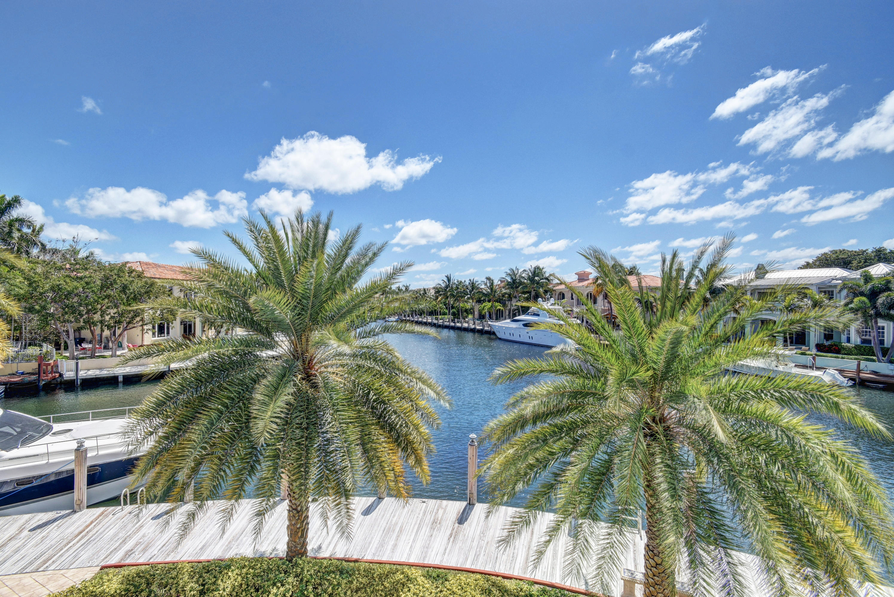 VENETIAN ISLES - Residential