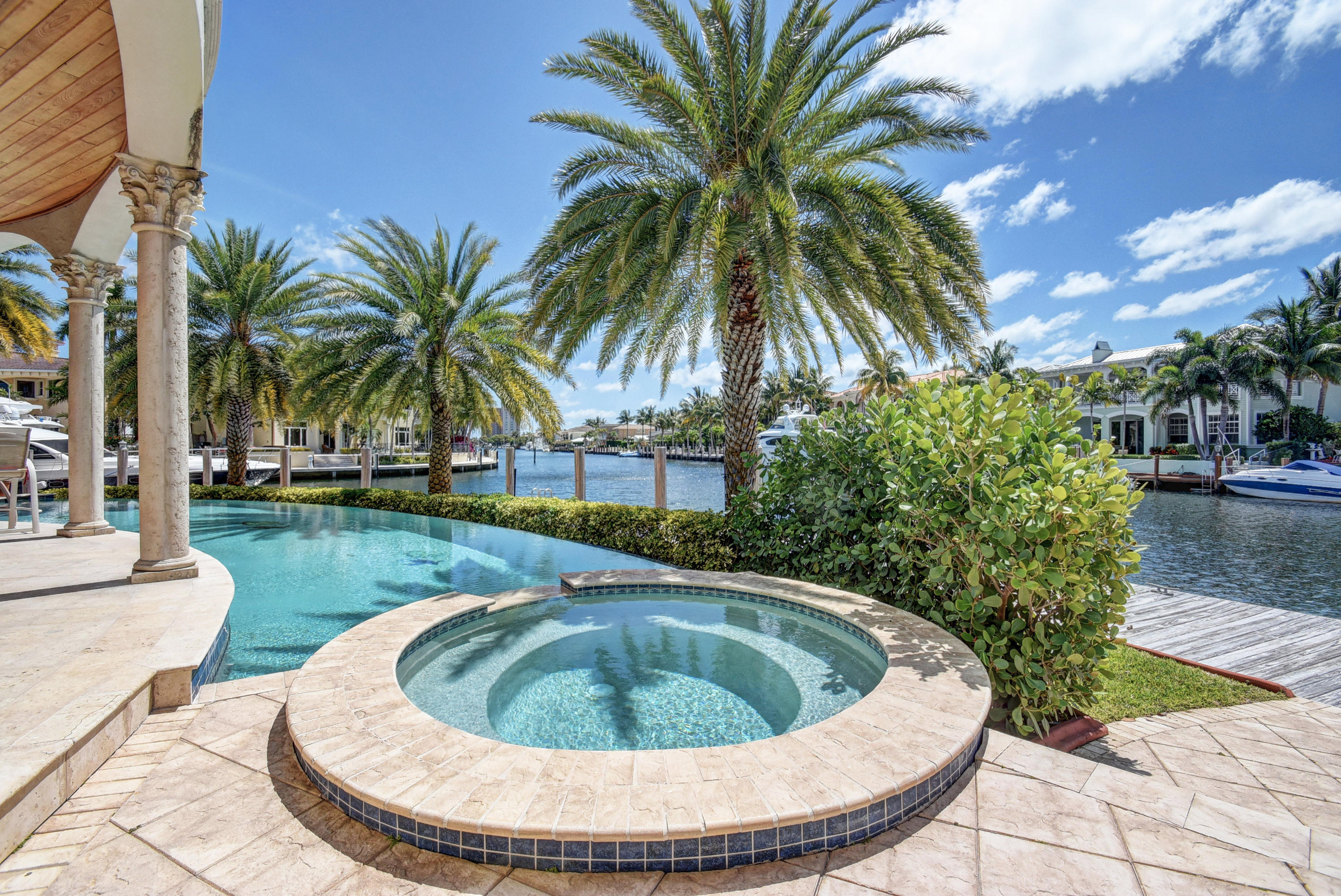 VENETIAN ISLES - Residential