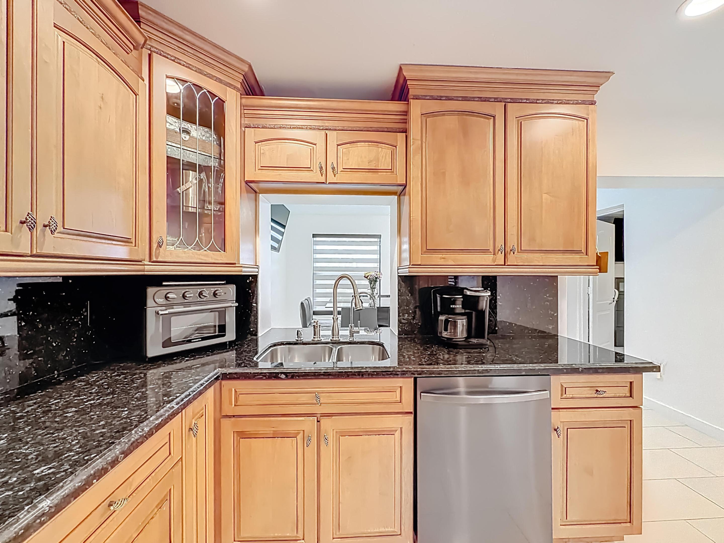 CORAL SPRINGS UNIVERSITY DRIVE - Residential