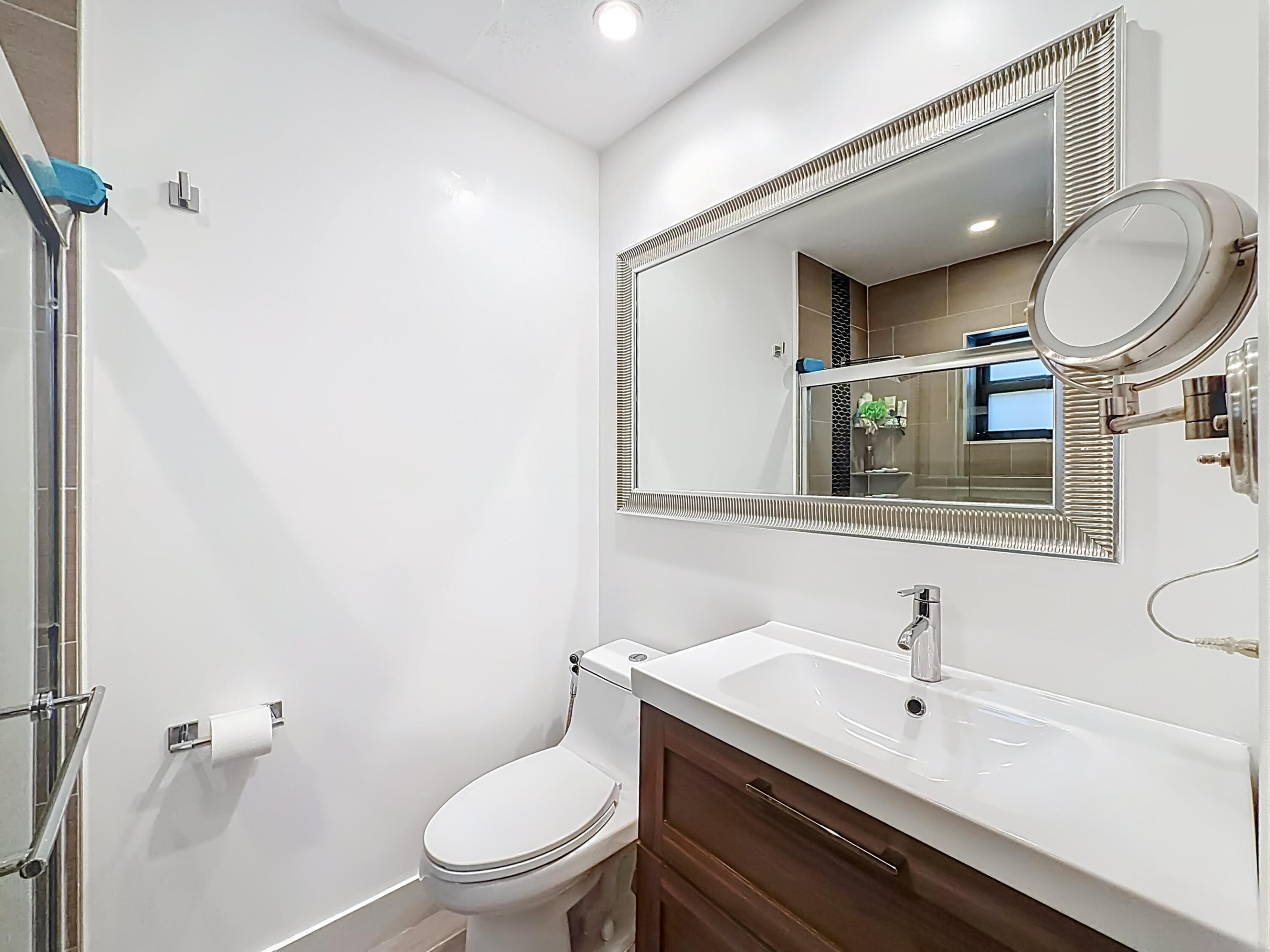 CORAL SPRINGS UNIVERSITY DRIVE - Residential