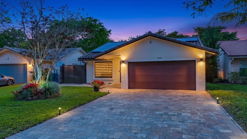 Photo of 1820 NW 93rd Terrace #1820, Coral Springs, FL 33071 (MLS # B26016979)