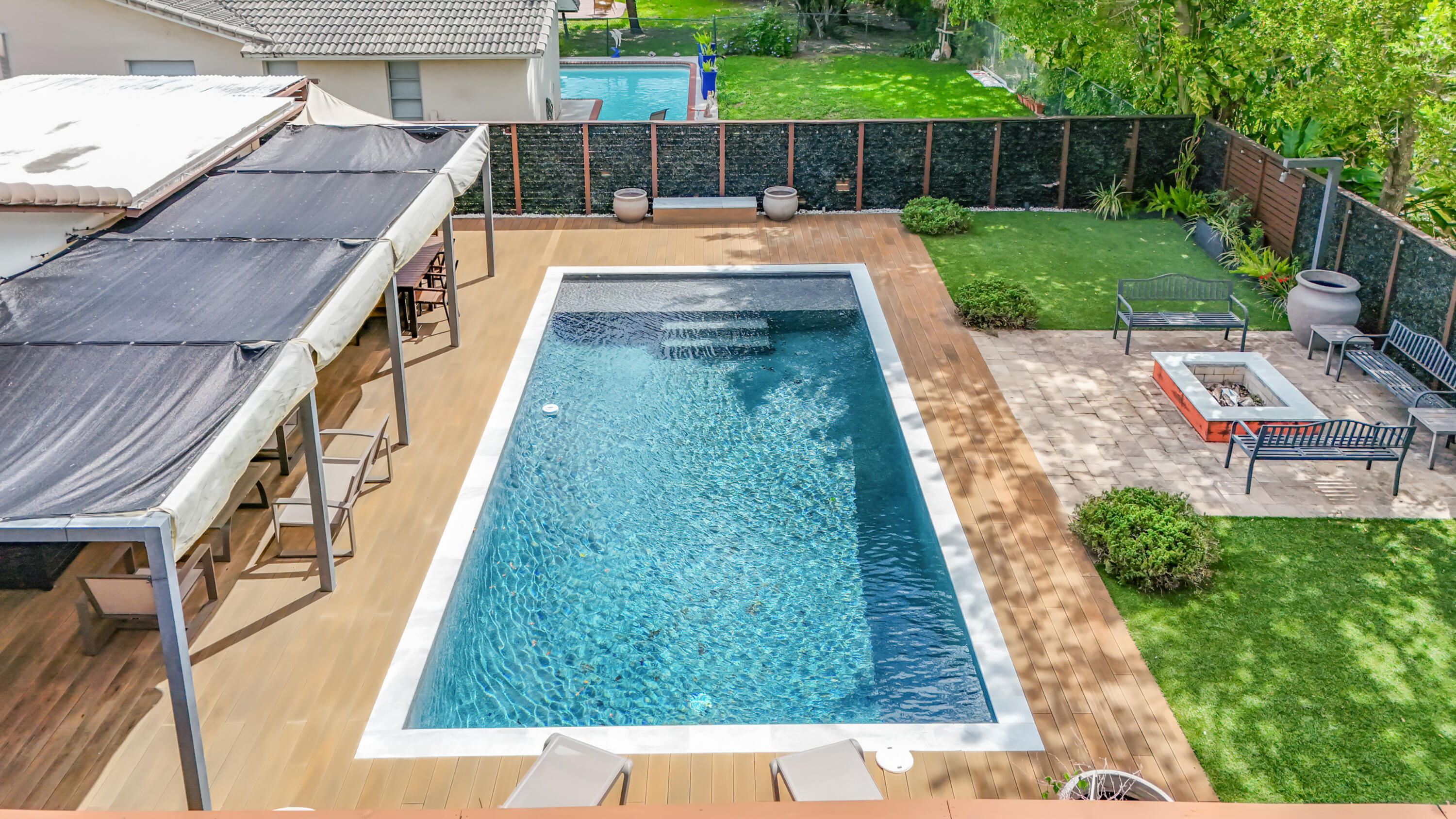 CORAL SPRINGS UNIVERSITY DRIVE - Residential