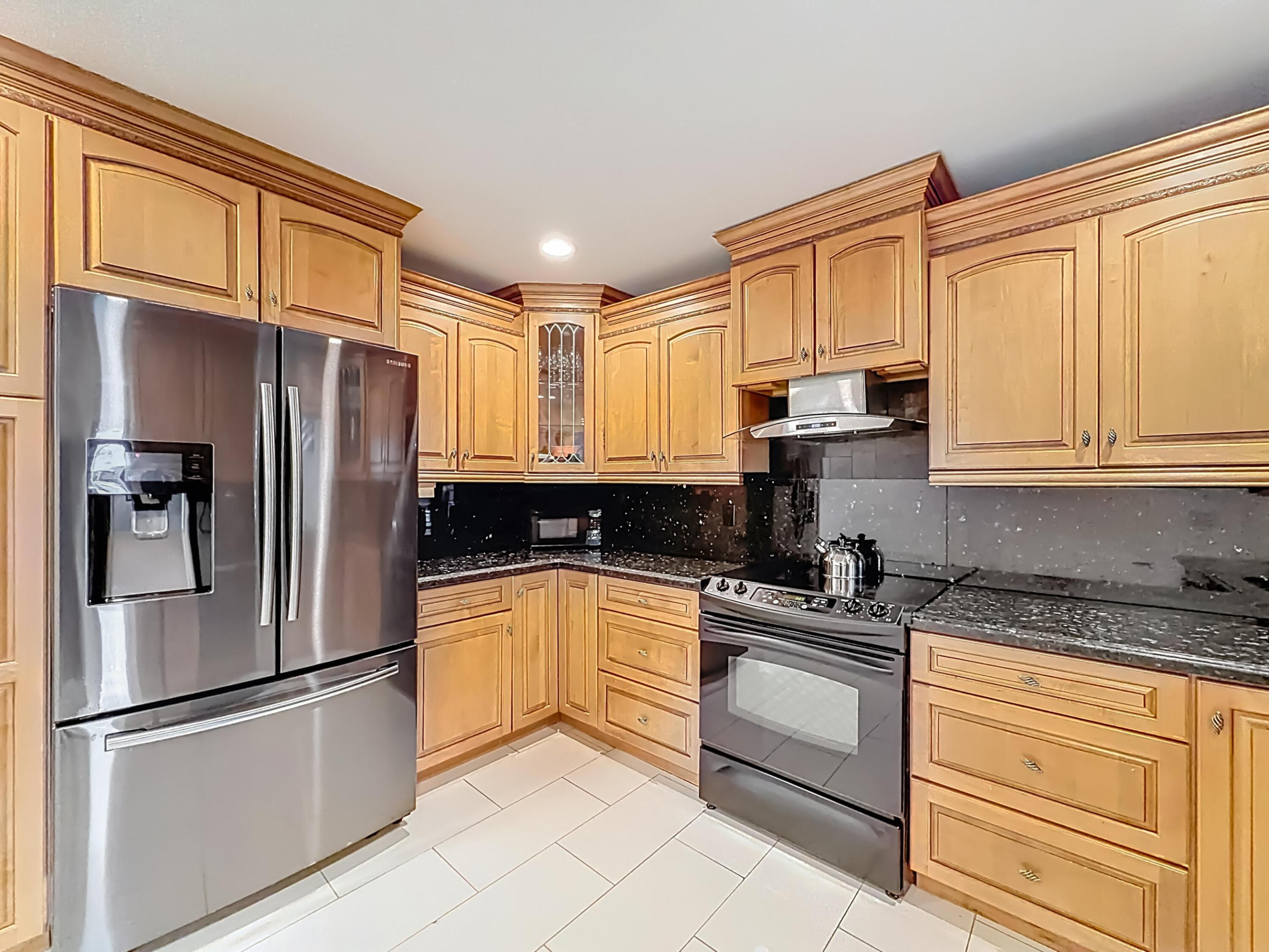 CORAL SPRINGS UNIVERSITY DRIVE - Residential