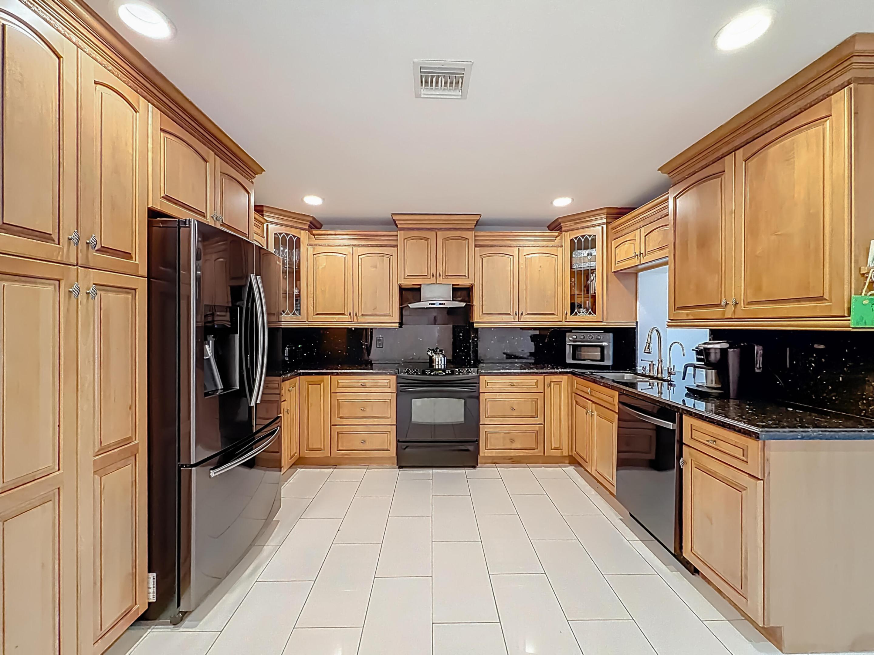 CORAL SPRINGS UNIVERSITY DRIVE - Residential