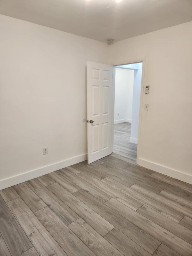 CAUSEWAY BAYFRONTS - Residential Income