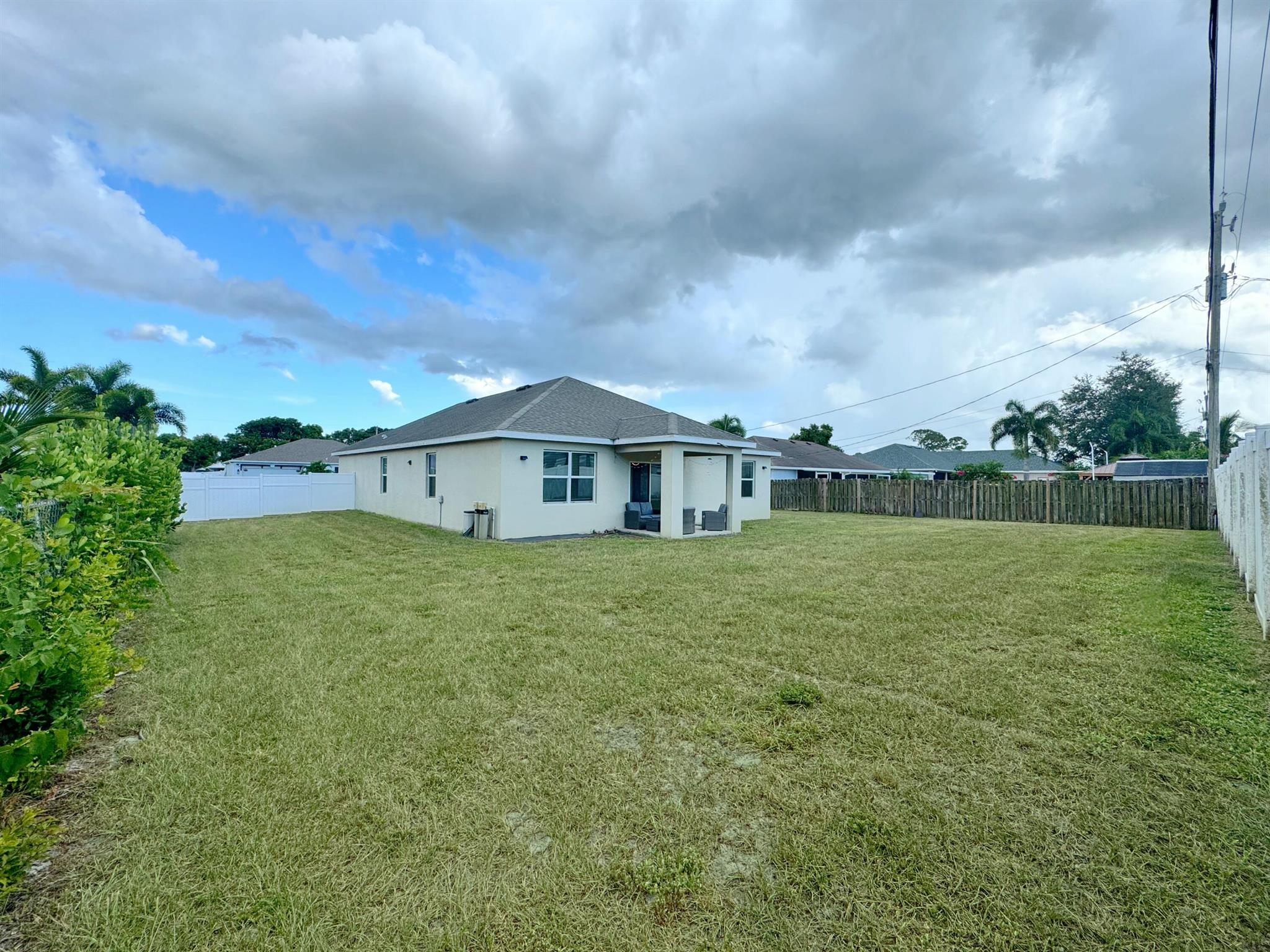 PORT ST LUCIE SECTION 19 - Residential
