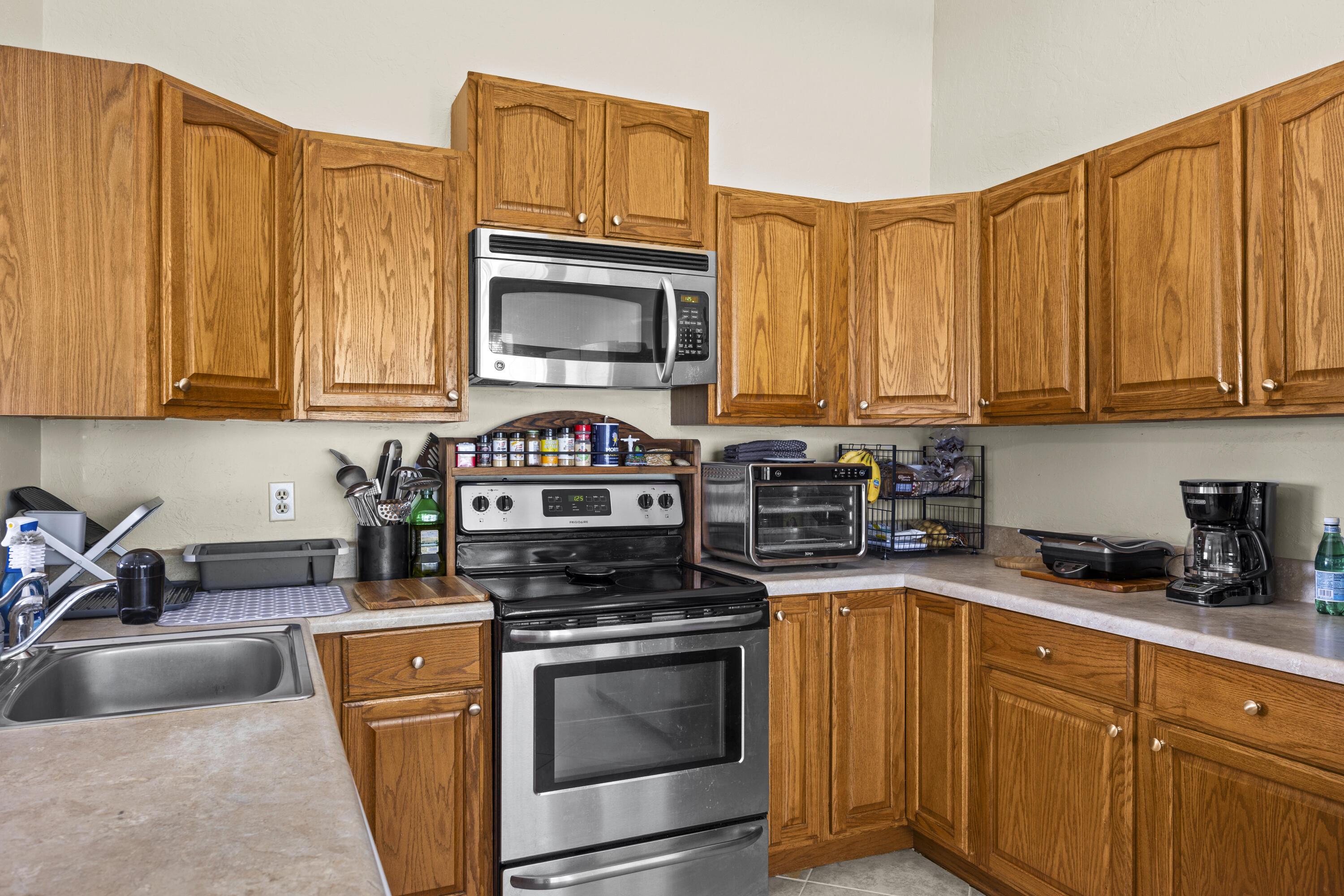 COUNTERPOINT ESTATES 7 - Residential