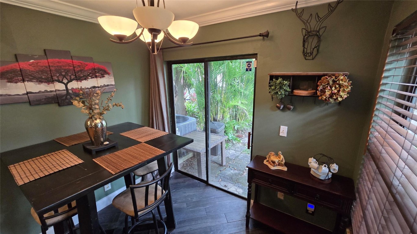 LAKEVIEW COURTS AT JACARA - Residential