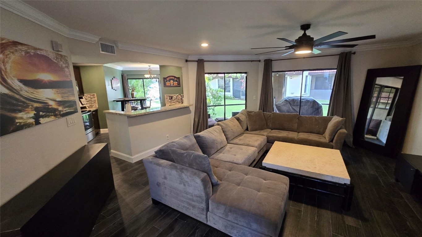 LAKEVIEW COURTS AT JACARA - Residential