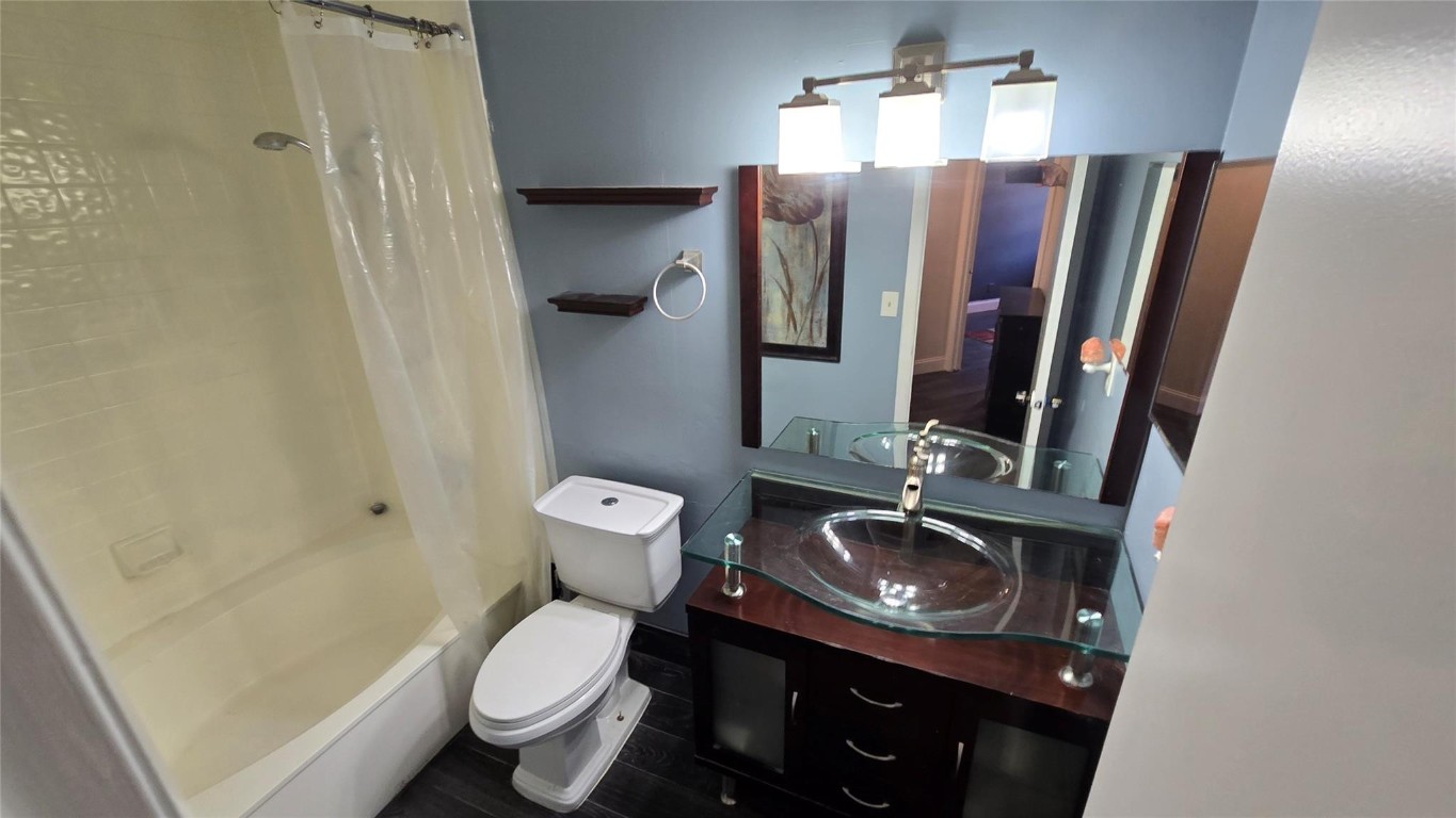 LAKEVIEW COURTS AT JACARA - Residential