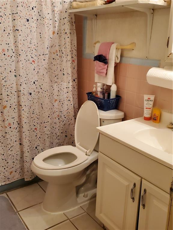 Alwood Homes 73-17 B - Residential