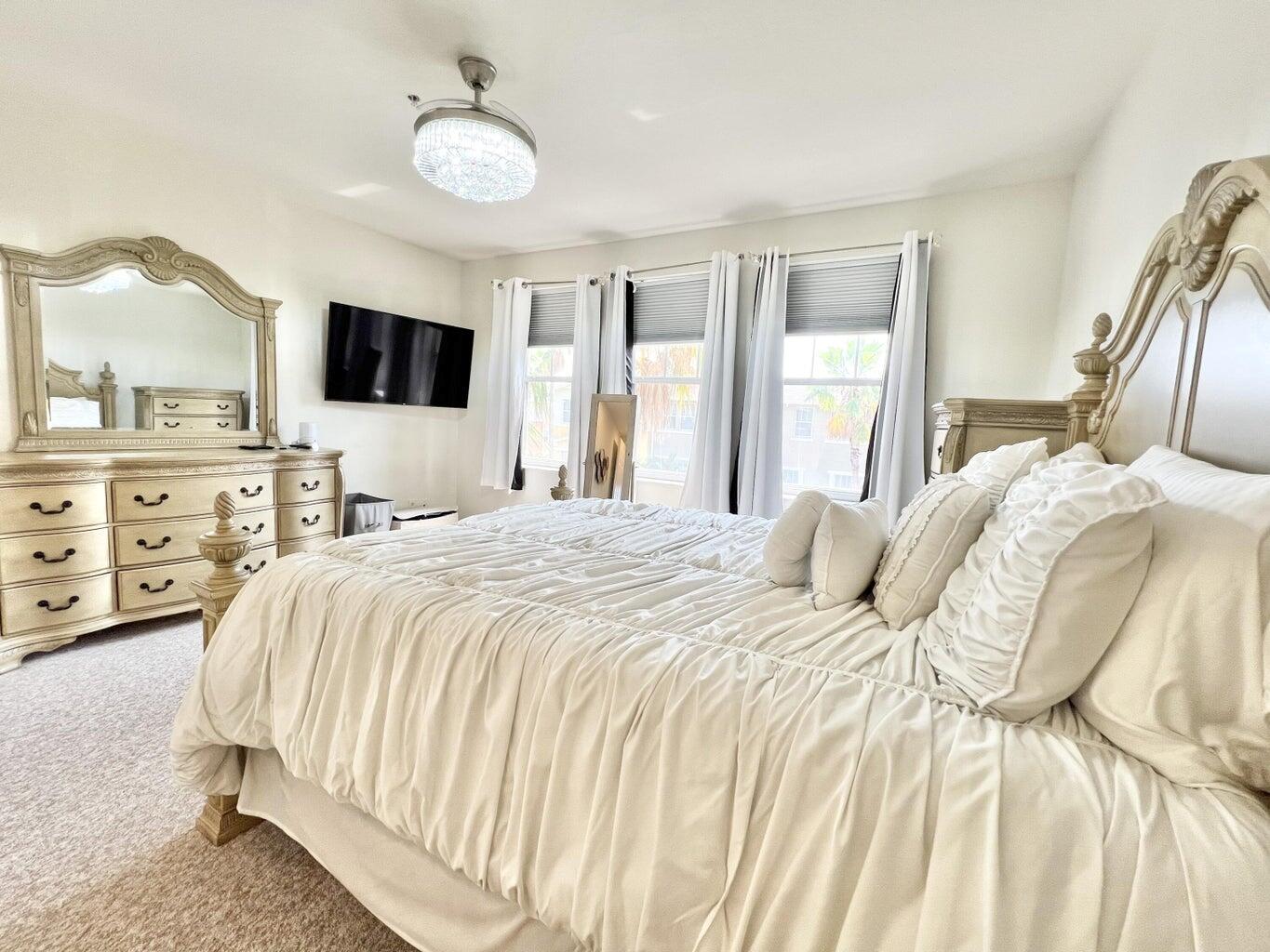 CITYSIDE CONDO - Residential Lease